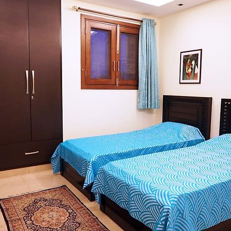 Woodpecker Service Apartments - Green Park New Delhi Buitenkant foto