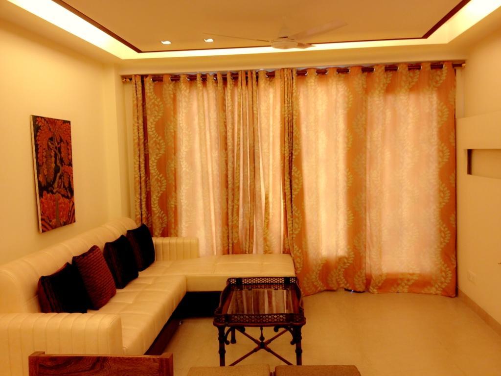 Woodpecker Service Apartments - Green Park New Delhi Buitenkant foto