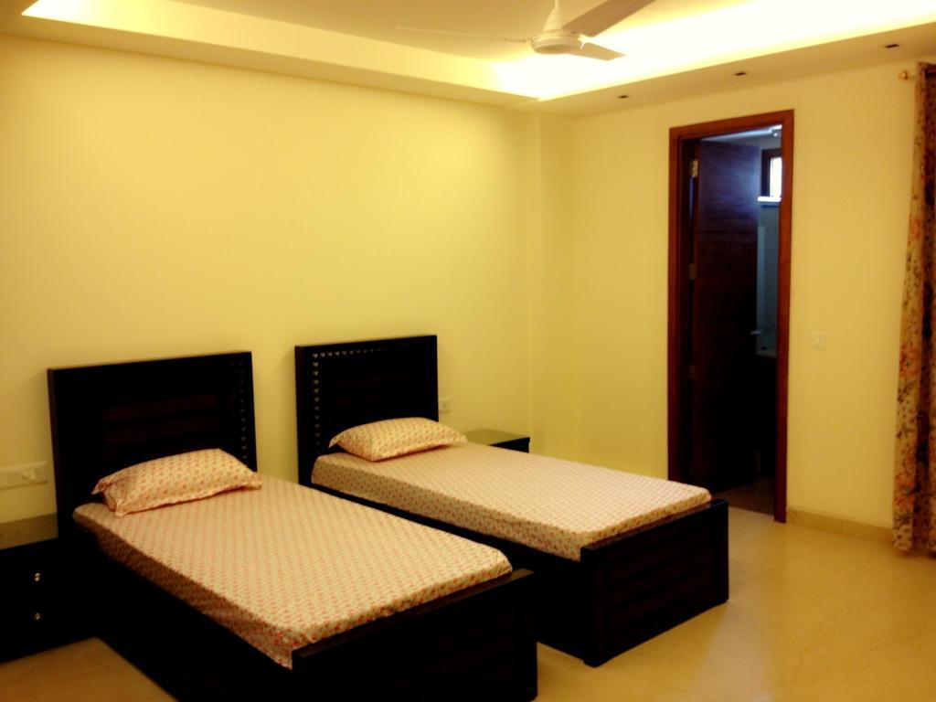 Woodpecker Service Apartments - Green Park New Delhi Kamer foto